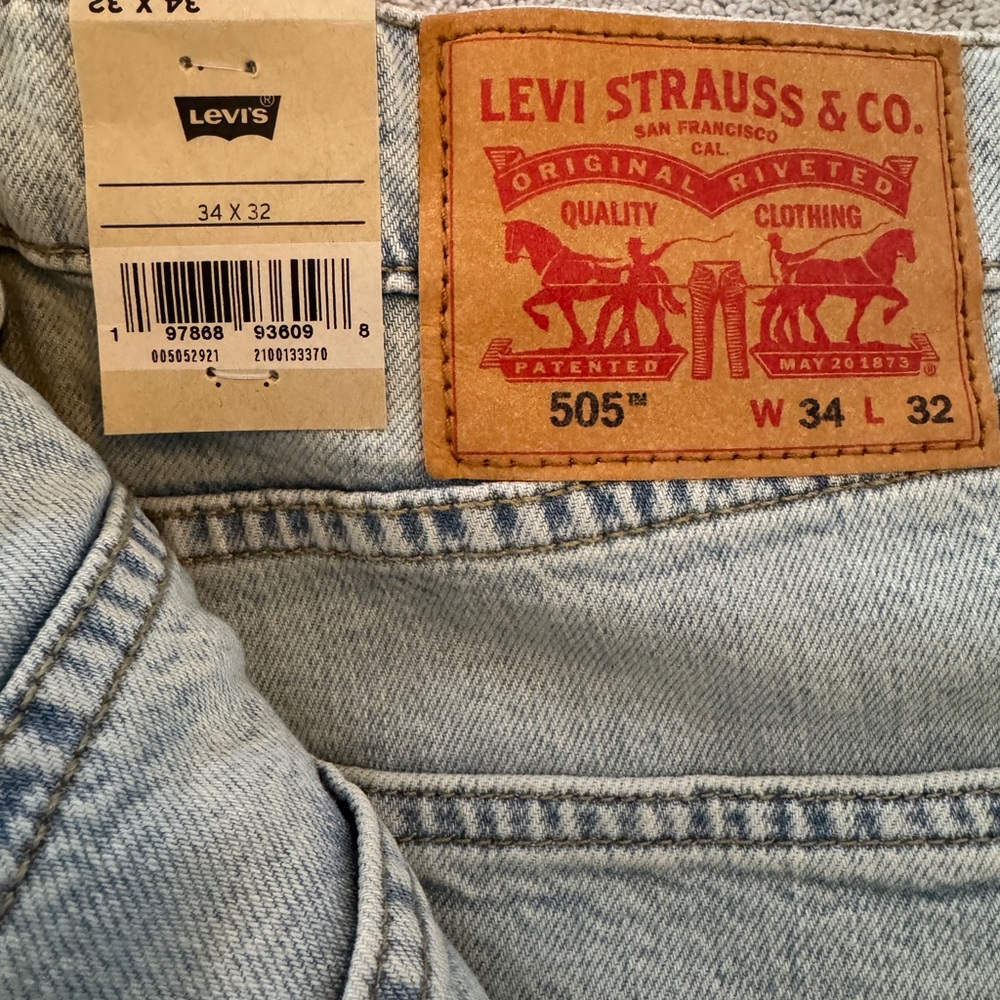 505™ Regular Fit Men's Jeans NWT 34W x 32L - Picture 3 of 3